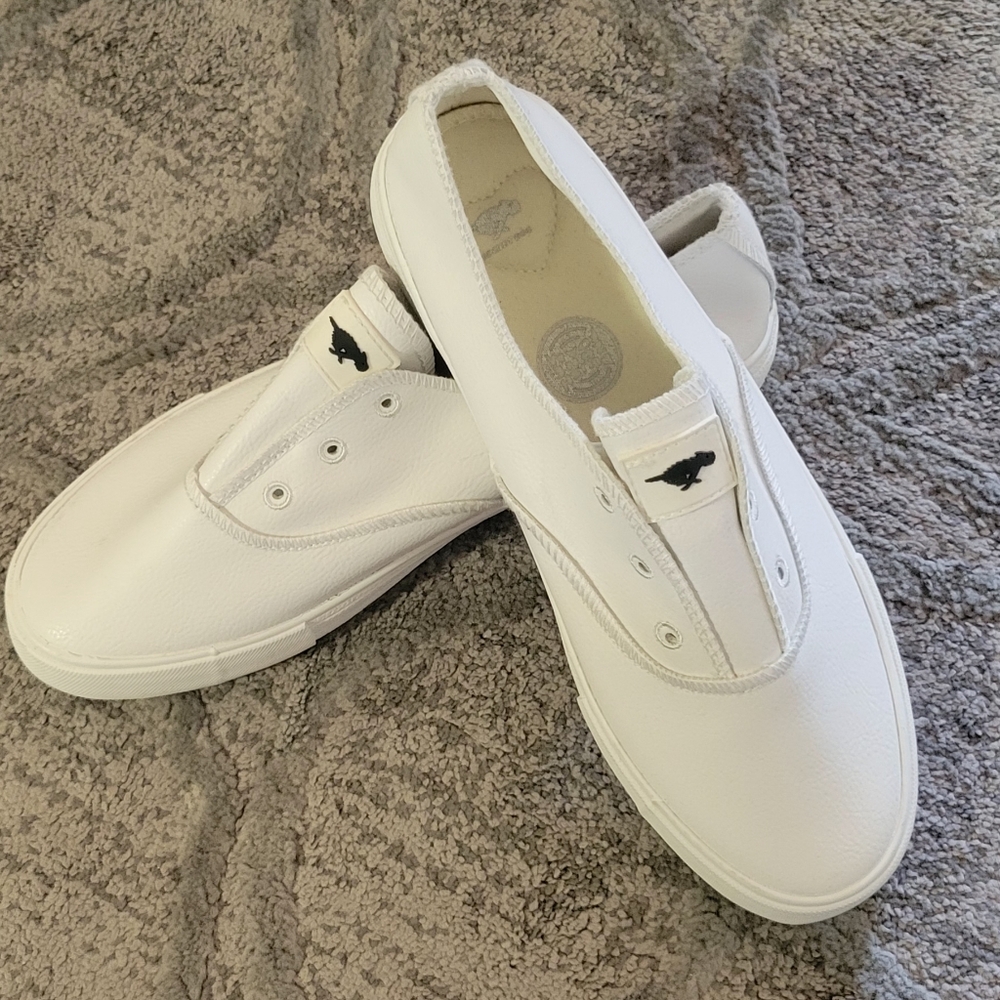 Rocket Dog White Slip-On Sneakers